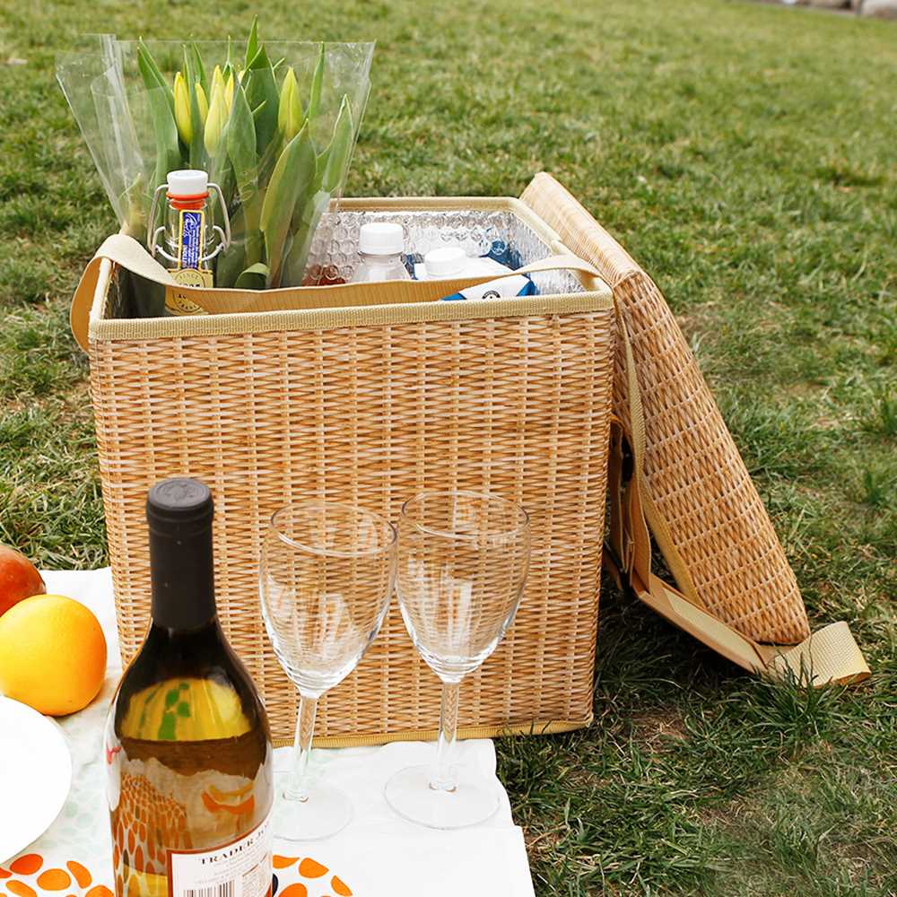 Picknickkorg - Kylväska och sittpall i en!-image